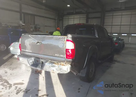 2004 Toyota Tundra Sr5 V8 from USA, damaged, VIN 5TBDT441X4S459793